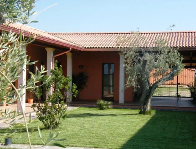 Cuccuruaio' B&B Siamaggiore Agroturismo
